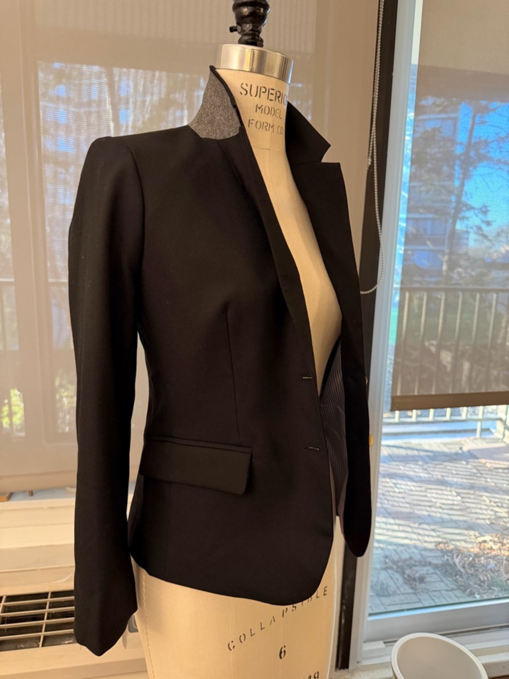 NWT J. Crew Original Schoolboy Blazer SIZE 4P Black